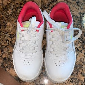 Kids shoes